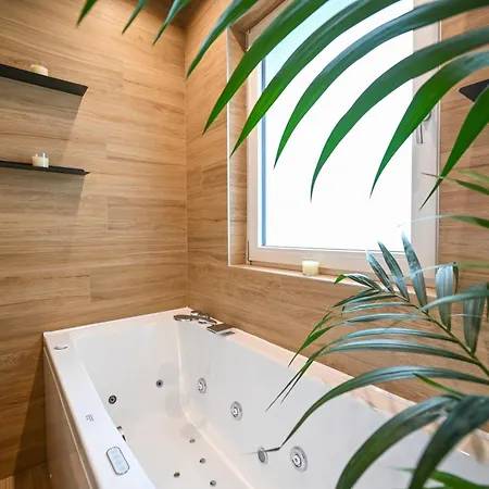 Aurisea Luxury - And